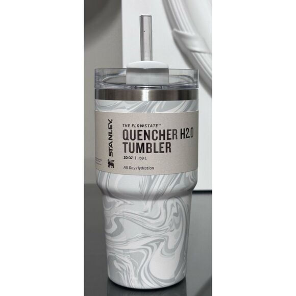 Stanley Quencher H2.0 FlowState 20oz Tumbler, POLAR SWIRL - Picture 1 of 5